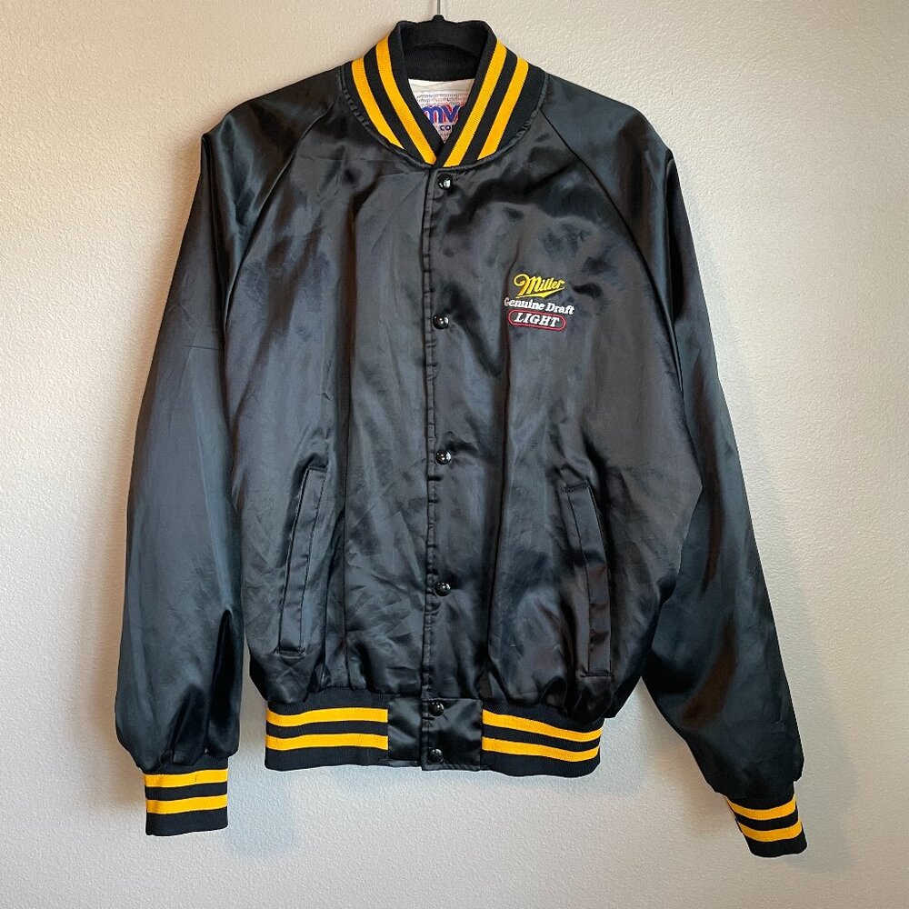 Vintage MVP Miller Genuine Draft Light Jacket Large Black Yellow Nylon Snap